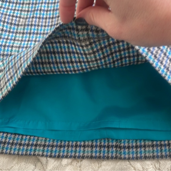 Talbots Petites blue houndstooth skirt with pockets - Picture 7 of 10